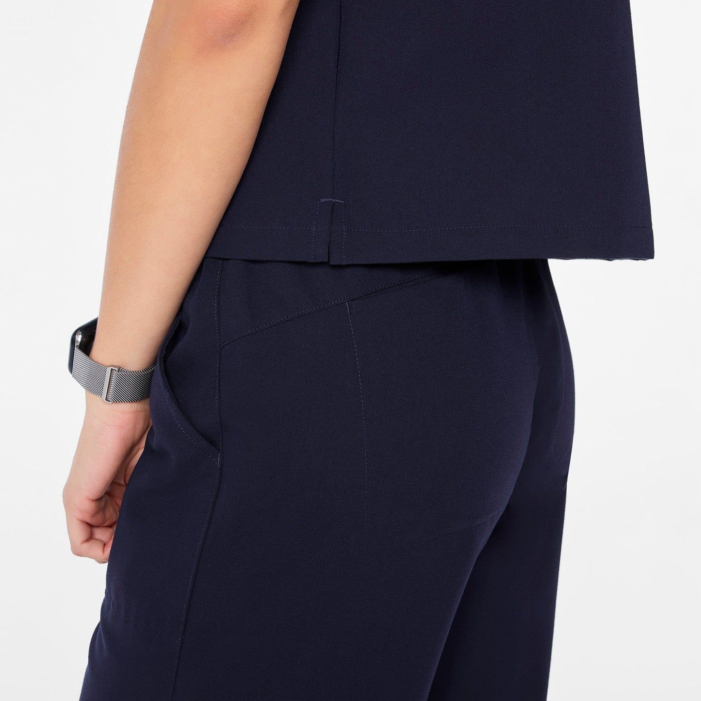Arua Cropped Crewneck One-Pocket Scrub Top