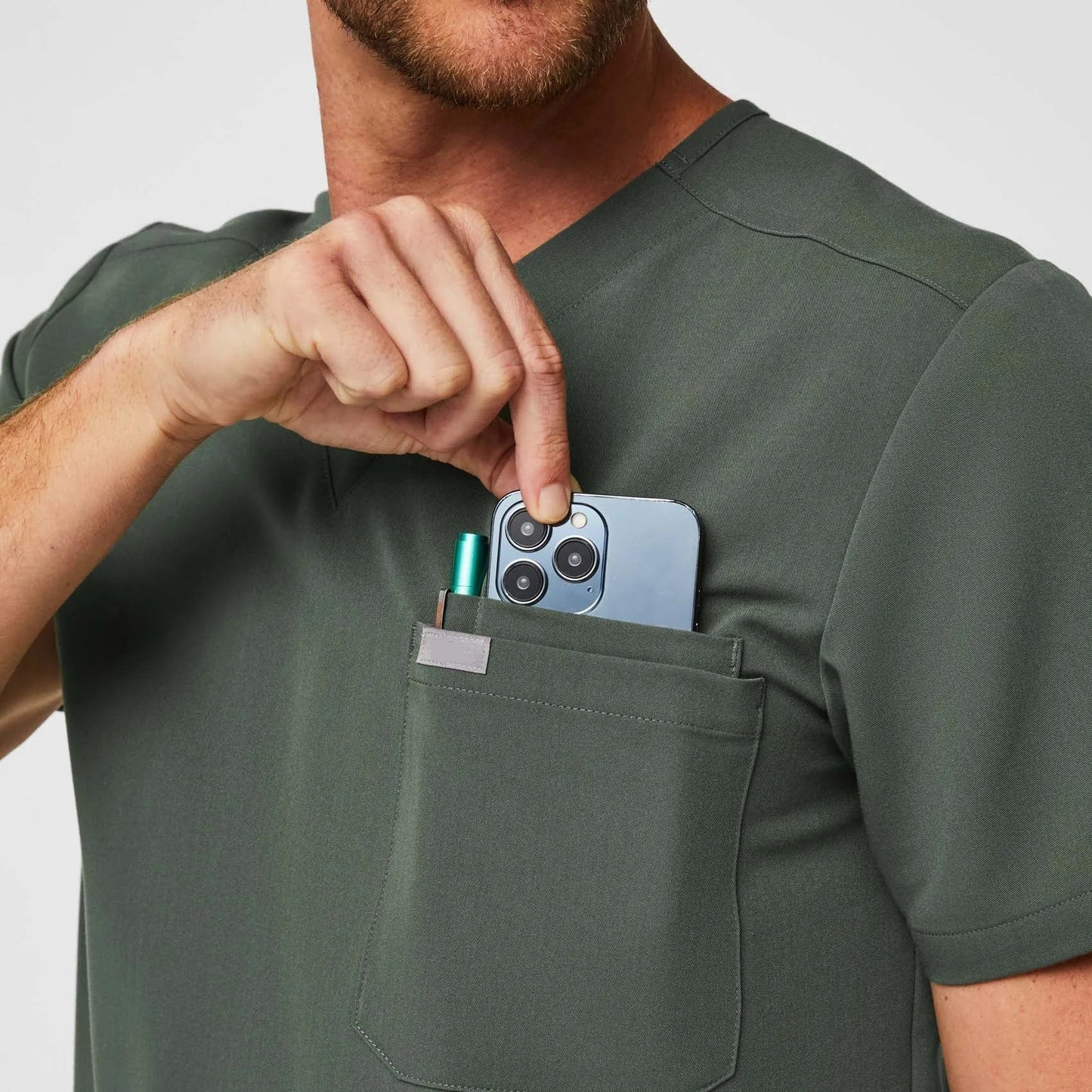 Men's Three-Pocket Scrub Top - Moss