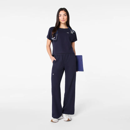 Arua Cropped Crewneck One-Pocket Scrub Top