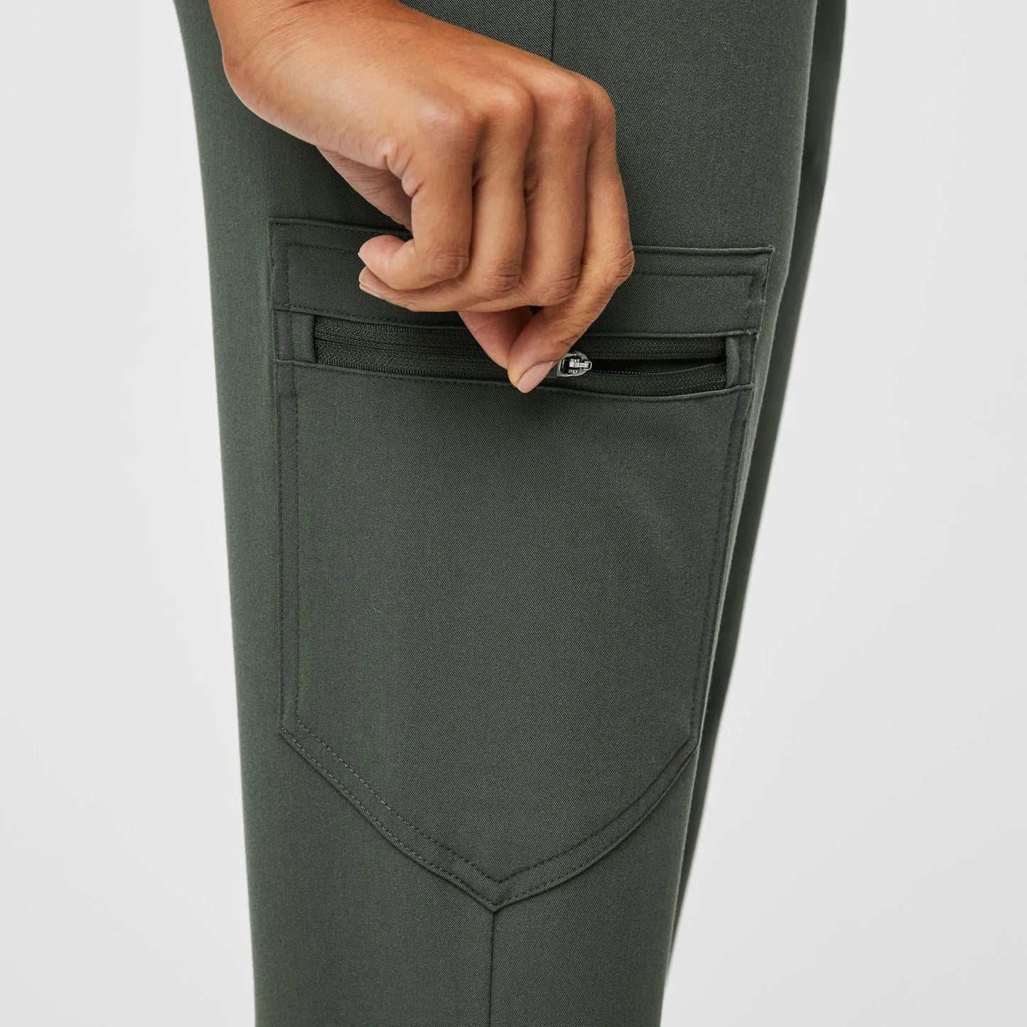 Women's Zamora Jogger Scrub Pants - Moss