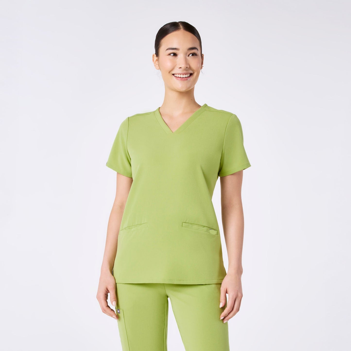 Women's Three-Pocket Scrub Top – Matcha