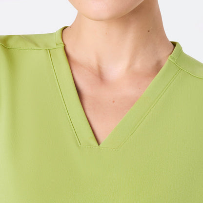 Women's Three-Pocket Scrub Top – Matcha