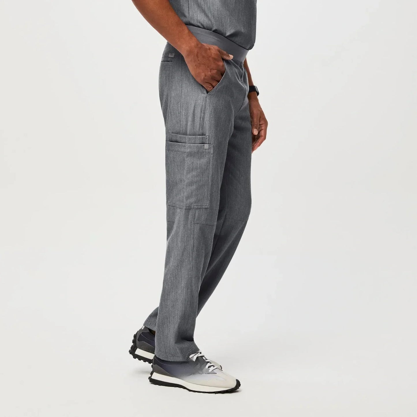 Men's  Cargo Scrub Pants - Graphite