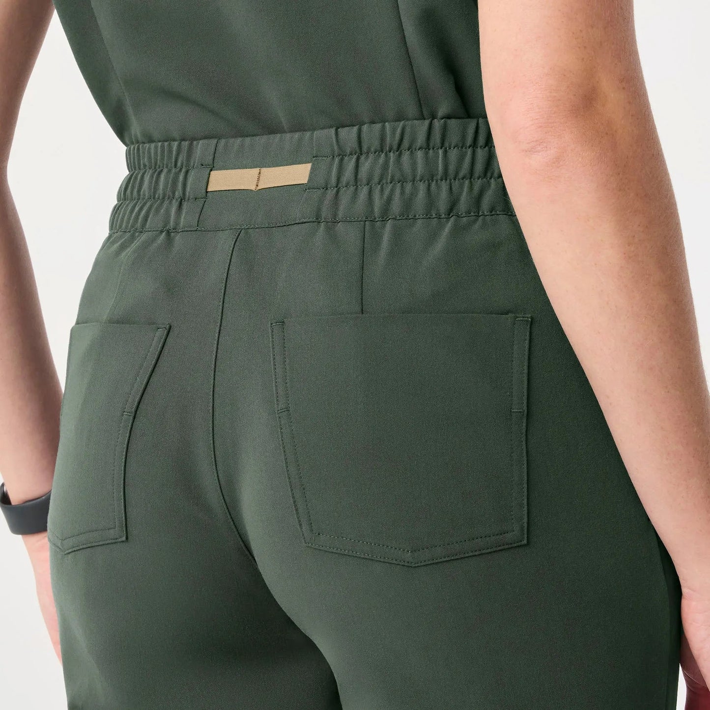 Women's High Waisted Relaxed Jogger Scrub Pants - Moss
