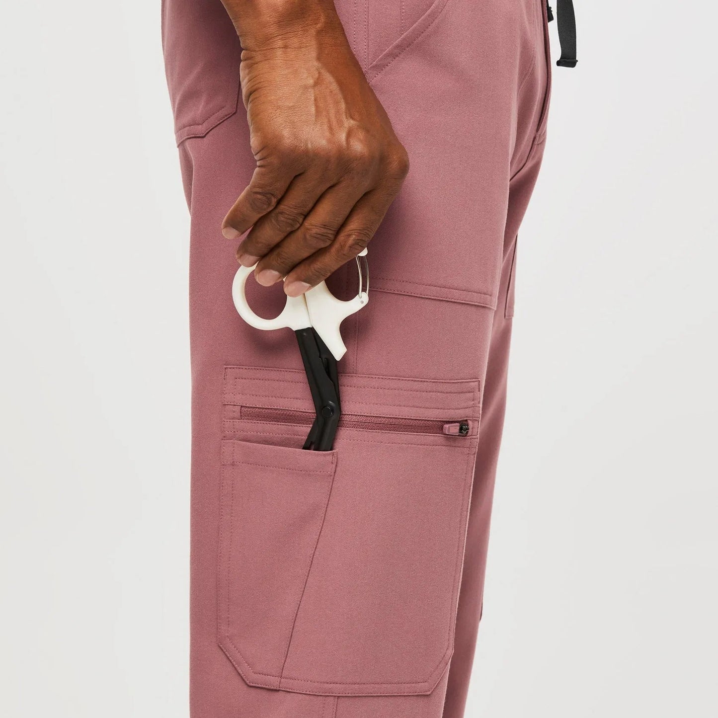 Men's Cargo Scrub Pants - Mauve