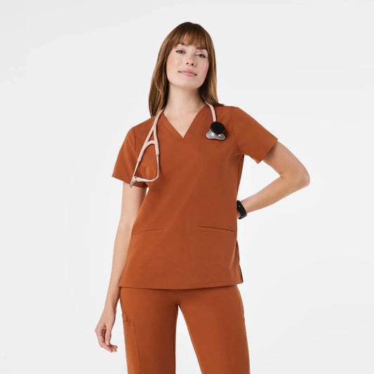 Women's Three-Pocket Scrub Top - Dirty Chai